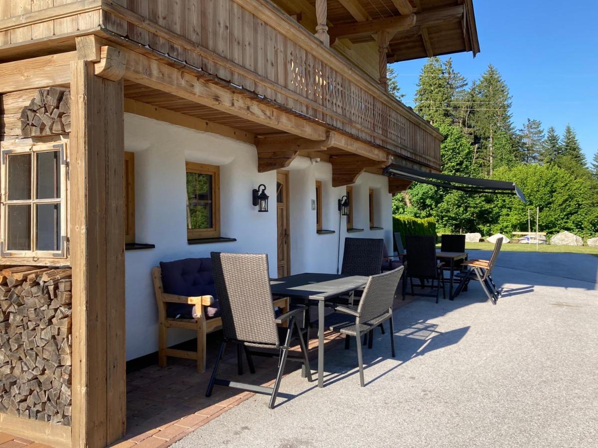 Chalet Belle Wild By Belle Stay Going am Wilden Kaiser ภายนอก รูปภาพ
